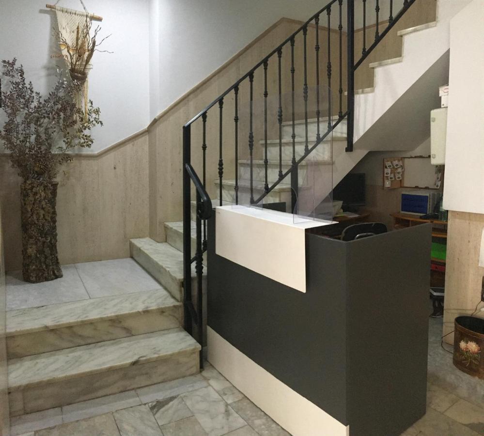 Hotel Delphos 모랄레하 외부 사진